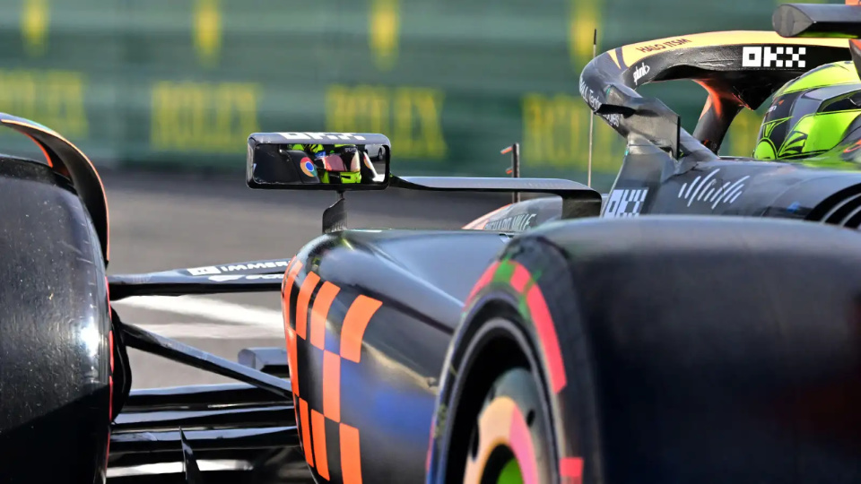 关于阿斯顿马丁绝杀迈凯伦,皮亚斯特里状态火热的信息 关于阿斯顿马丁绝杀迈凯伦,皮亚斯特里状态火热的信息