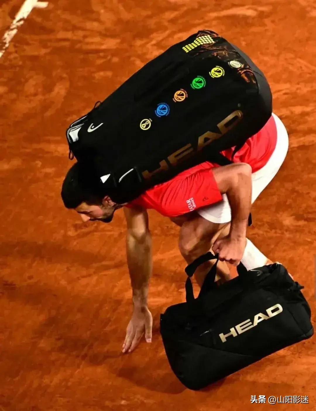 年终总决赛险胜澳网,德约科维奇扛起全队 年终总决赛险胜澳网,德约科维奇扛起全队