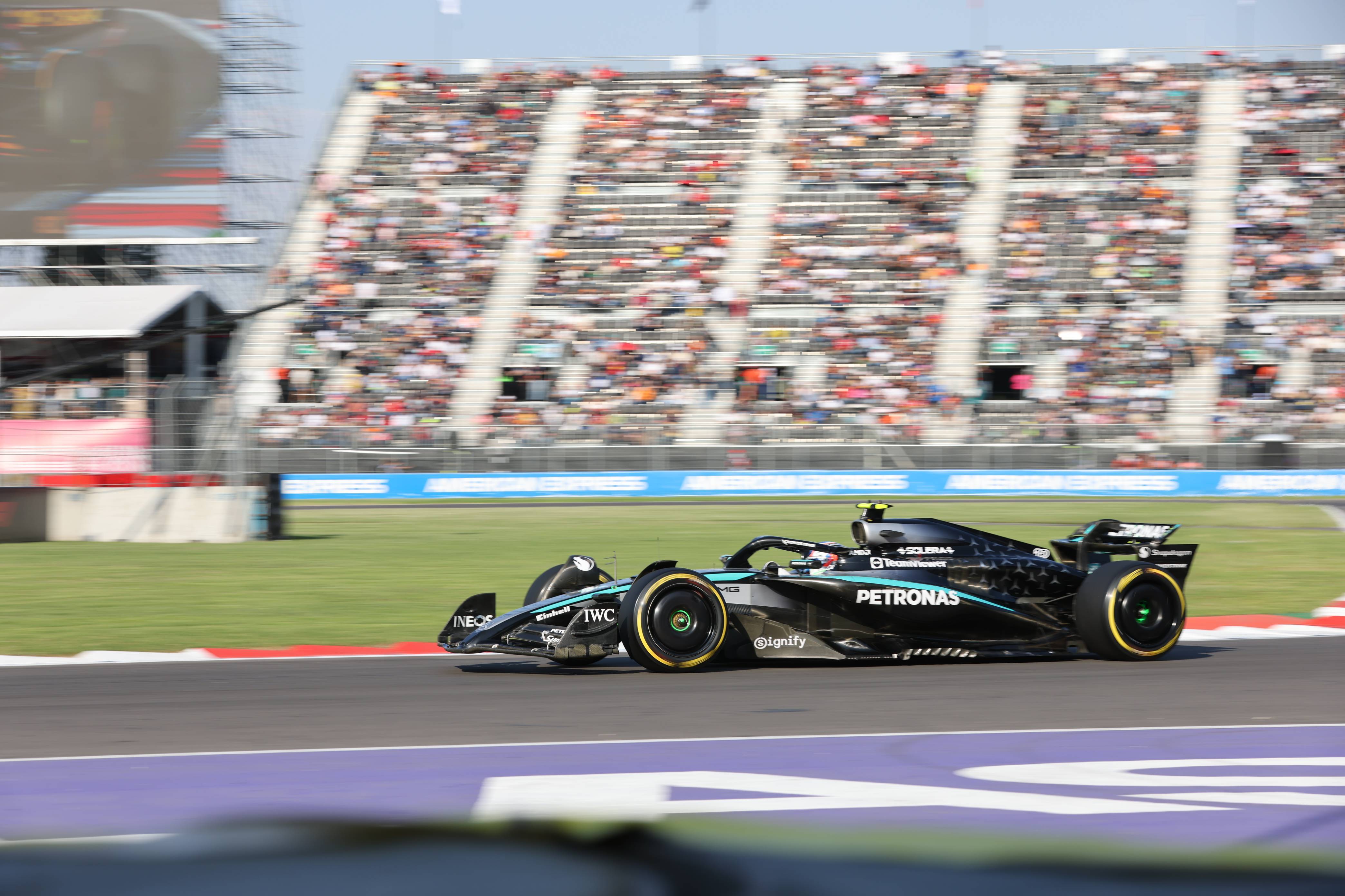 迈凯伦轻取雷诺车队,阿隆索带队取胜 迈凯伦轻取雷诺车队,阿隆索带队取胜