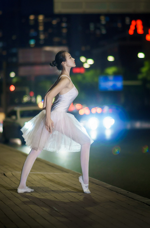 双重震撼,韩国队绝杀之夜,安赛龙谱写历史新篇