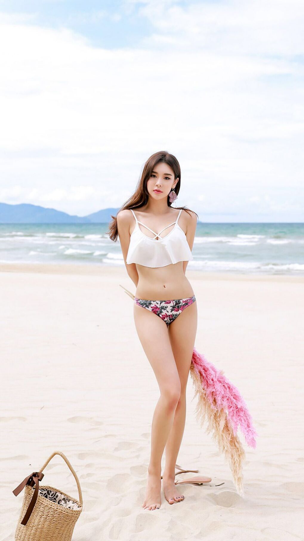 爱游戏大厅-冰封刀锋！莫兰特关键回合不手软，骑士加时赛极限力克新疆队