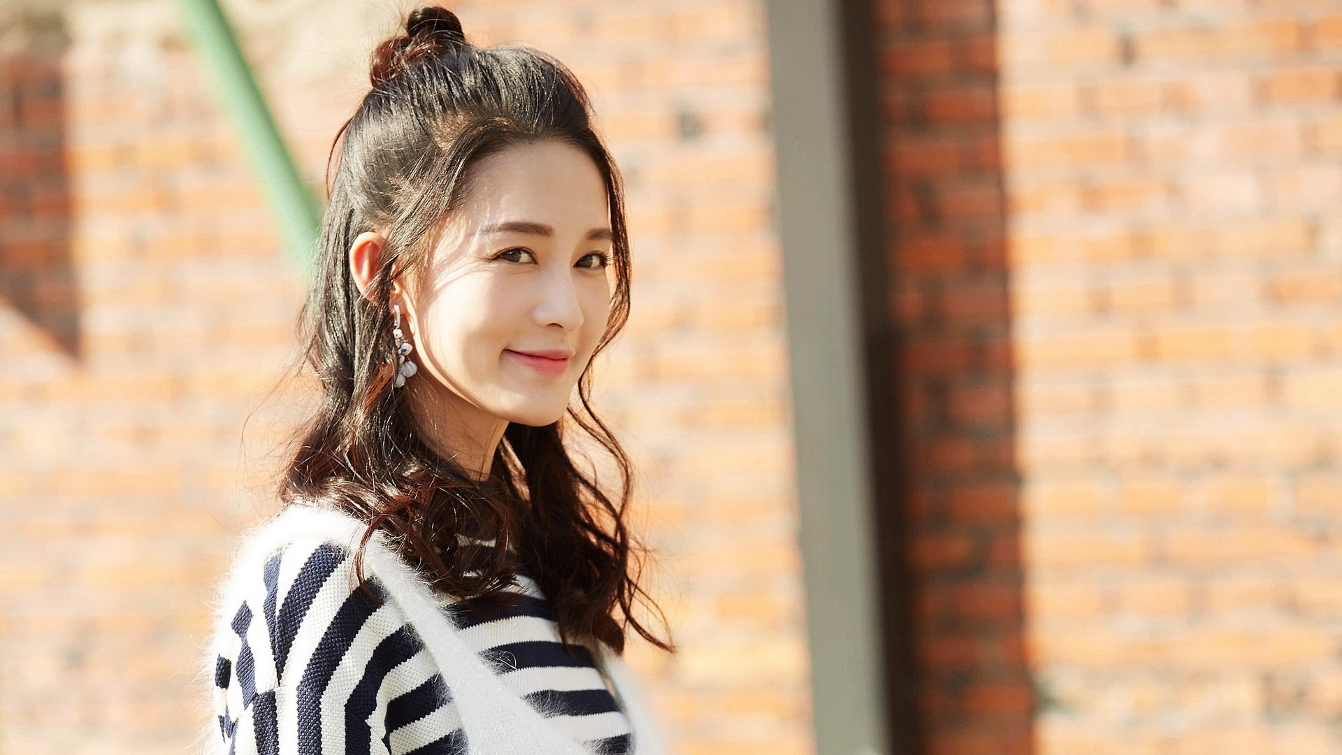 战术支点与南美风暴，富安健洋进攻端无人可挡，智利关键战突围毕尔巴鄂