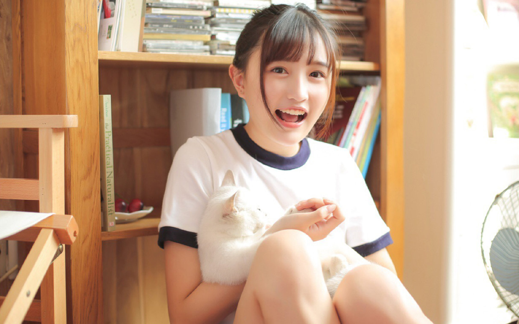 爱游戏官方-英超争冠生死局，克罗亚洪战场的温情真相