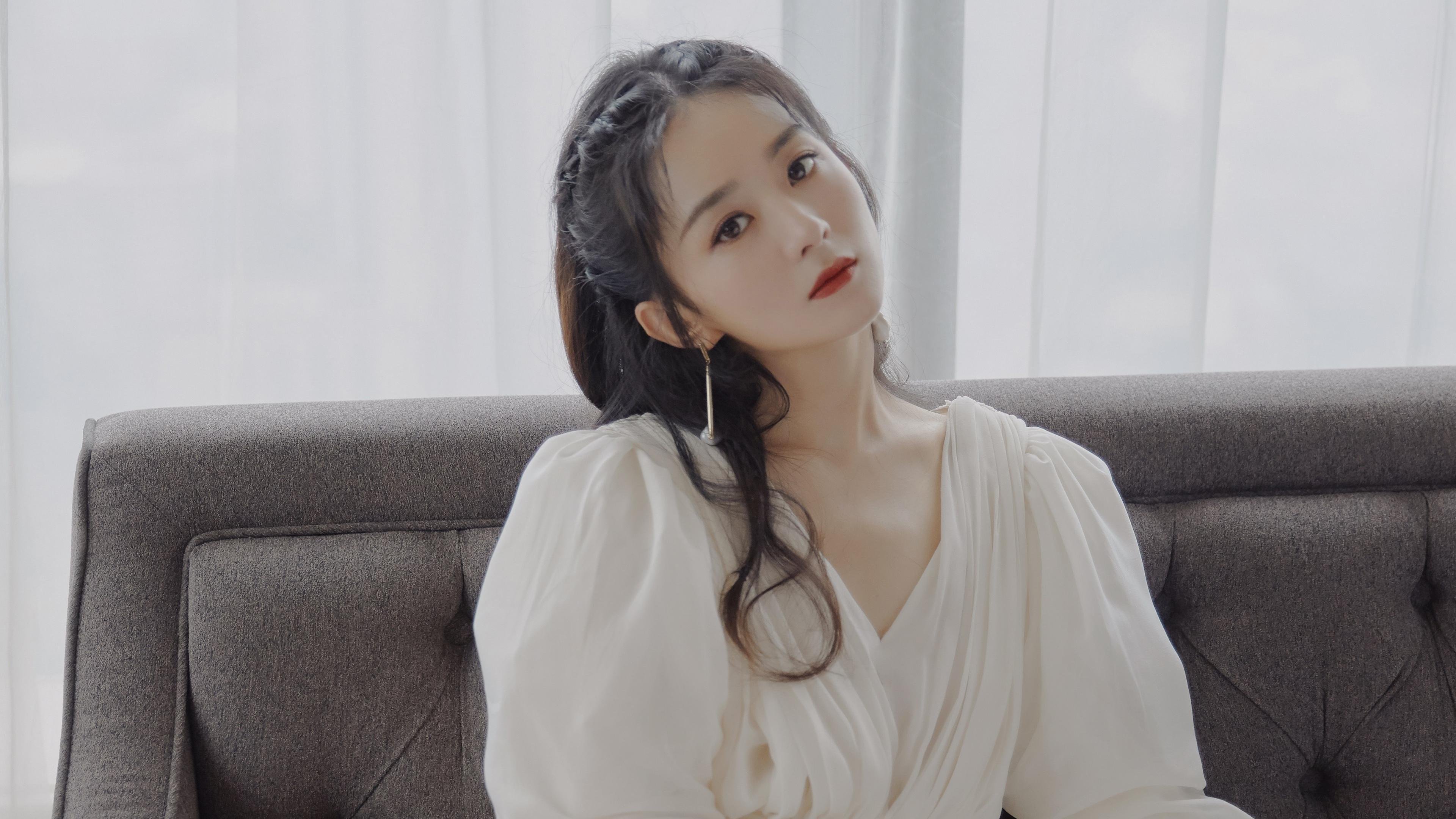 爱游戏-厄德高，当魔法穿过人墙